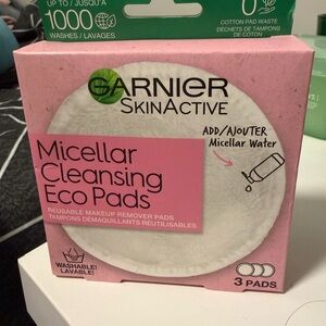 Garnier Reusable Pink Cleansing Pads